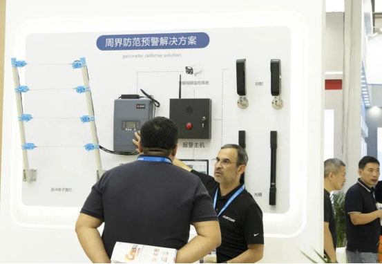 展會進行時-現場直擊-2023安博會第二天,刻銳繼續(xù)精彩 展會進行時-現場直擊-2023安博會第二天,刻銳繼續(xù)精彩